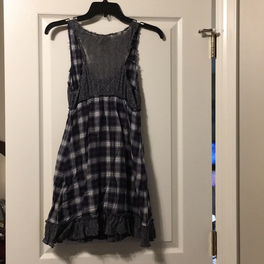 Dress - Picture 5 of 5